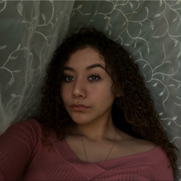 Meet your Posher, Jazlin - Picture 1 of 1